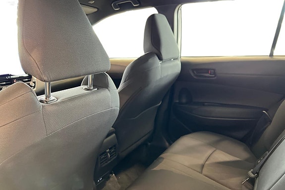 Toyota Corolla Cross 13 of 26