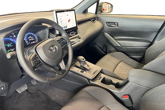 Toyota Corolla Cross 14 of 26