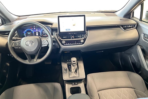 Toyota Corolla Cross 10 of 26