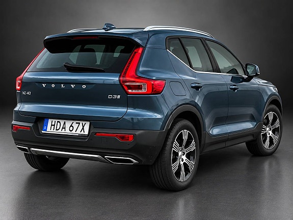 Volvo XC40 5 of 17