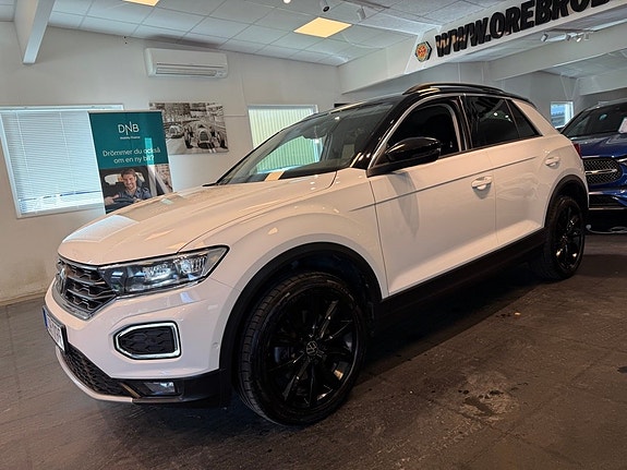 Volkswagen T-Roc 2 of 25