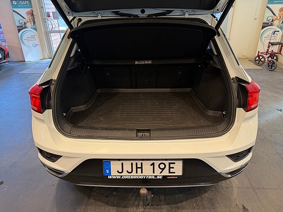 Volkswagen T-Roc 23 of 25