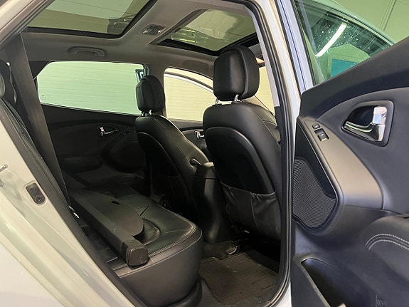 Hyundai ix35 10 of 18