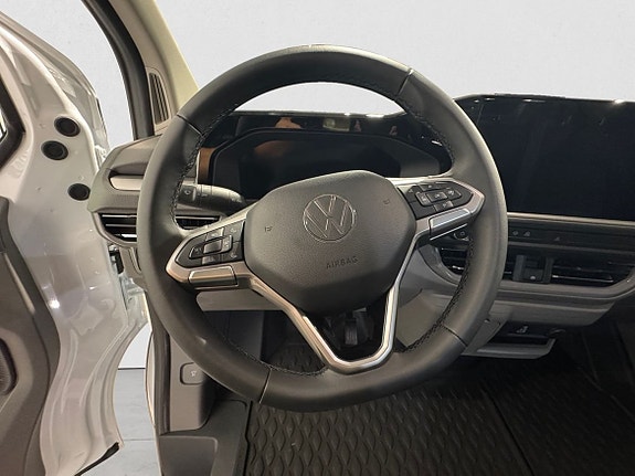 Volkswagen Transporter 10 of 12