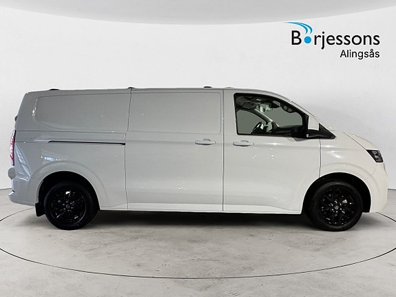 Volkswagen Transporter 2 of 12