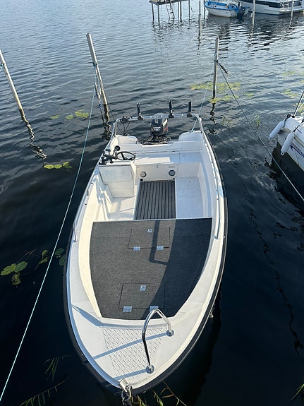 Ultra Marin Fiskebåt med 80-släp 3 of 9