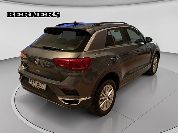 Volkswagen T-Roc 5 of 14