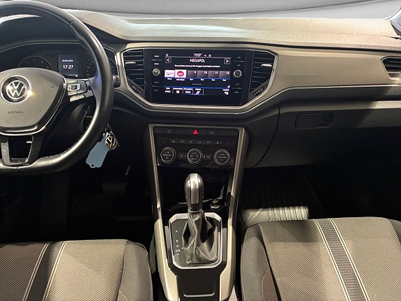 Volkswagen T-Roc 8 of 14