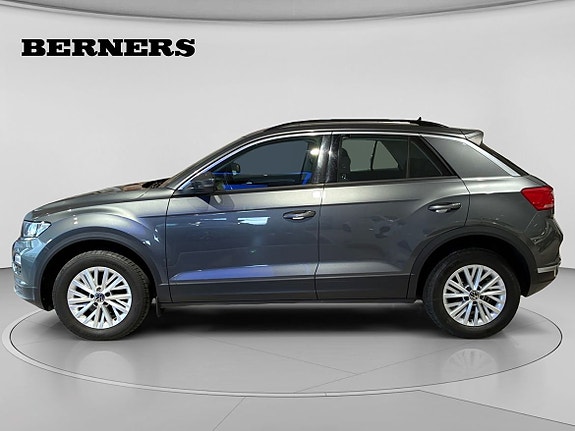 Volkswagen T-Roc 2 of 14