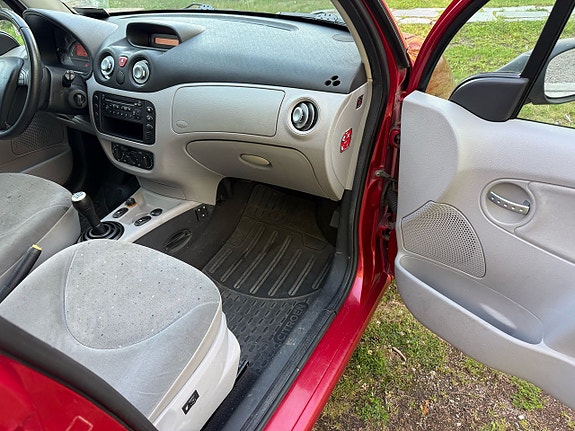 Citroen C3 8 of 13