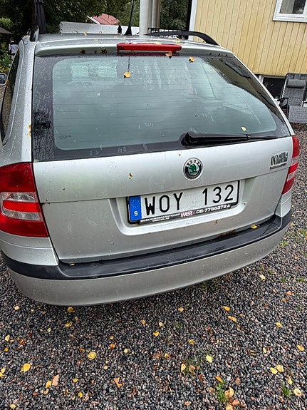 Skoda Octavia 3 of 6