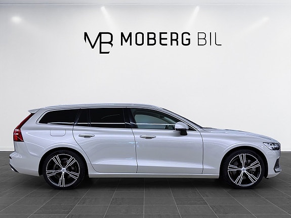 Volvo V60 5 of 20