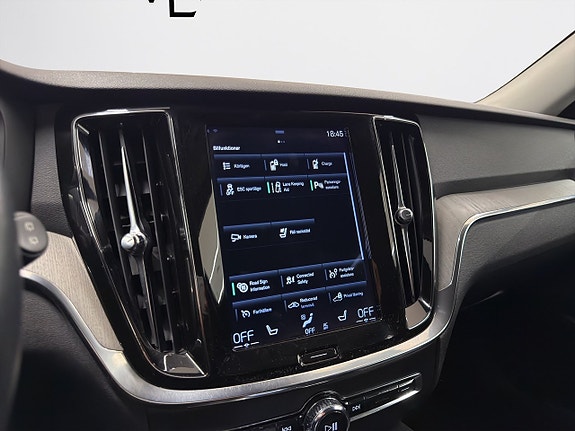 Volvo V60 18 of 20