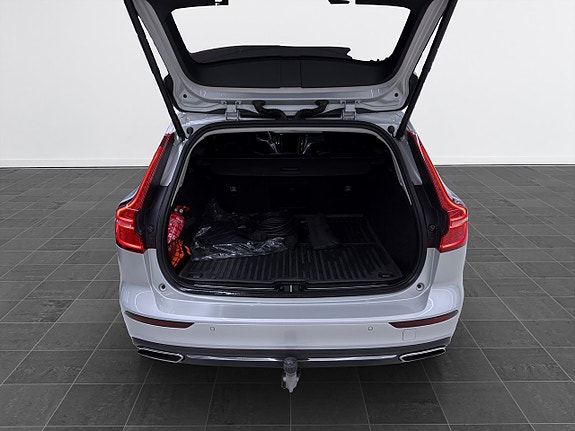 Volvo V60 8 of 20