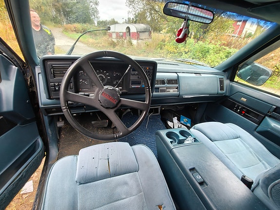 Chevrolet Silverado 1500 3 of 5