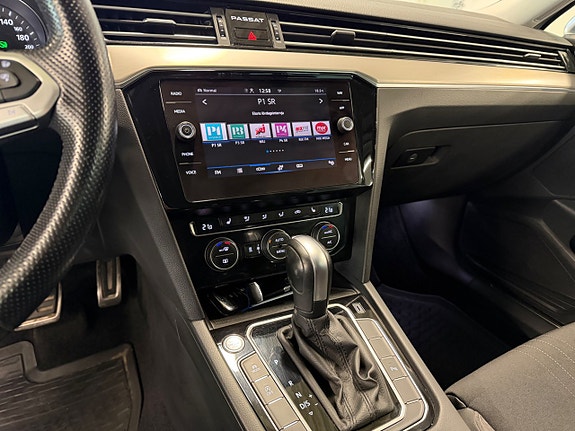 Volkswagen Passat Alltrack 11 of 22
