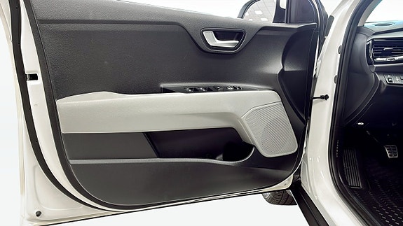 Kia Stonic 11 of 12