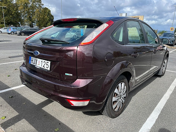 Ford Focus 3 of 5