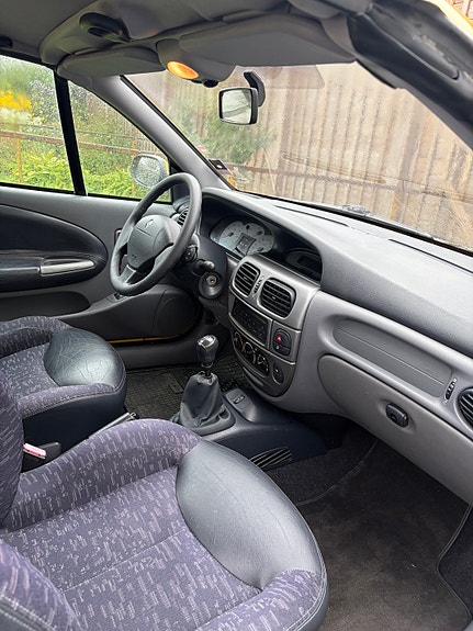 Renault Megane I 4 of 6