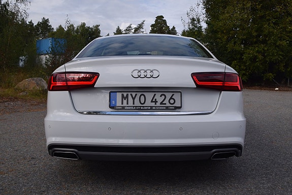 Audi A6 4 of 24