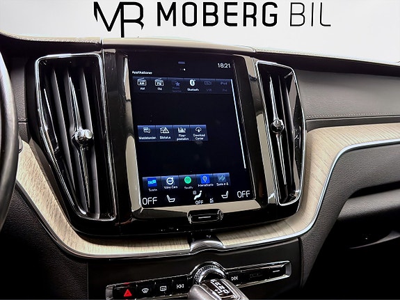 Volvo XC60 16 of 16