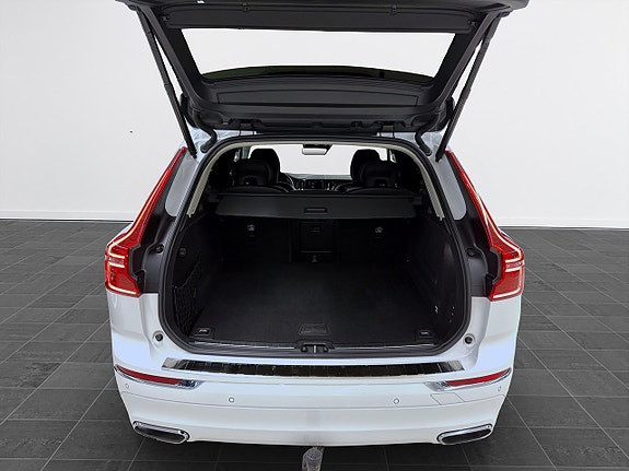 Volvo XC60 7 of 16