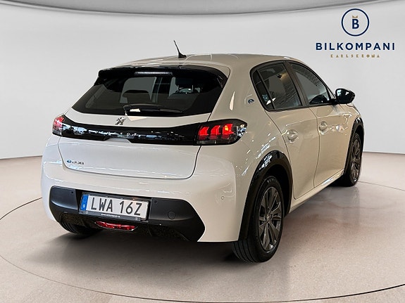 Peugeot e-208 5 of 18