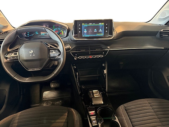 Peugeot e-208 11 of 18