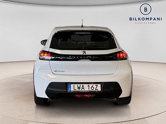 Peugeot e-208 4 of 18