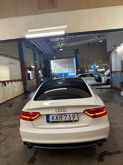 Audi A5 6 of 9