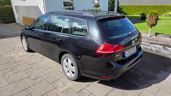 Volkswagen Golf VII 3 of 11