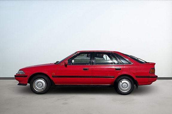 Toyota Carina 2 of 20