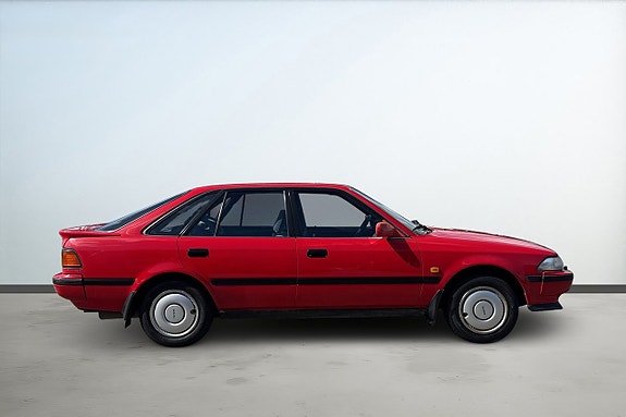 Toyota Carina 6 of 20