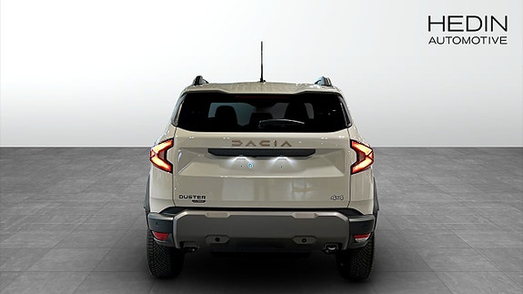 Dacia Duster 7 of 10