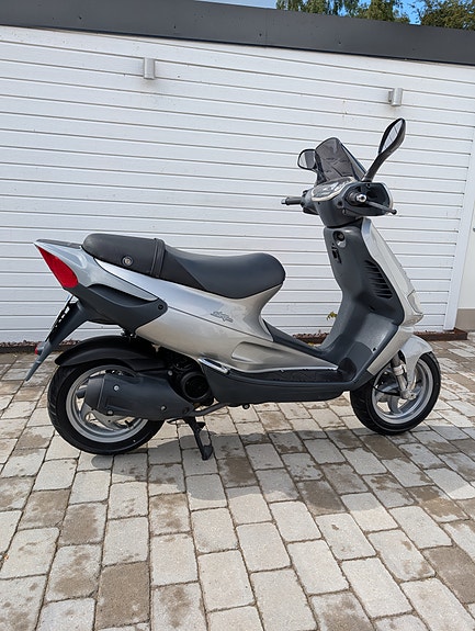 Piaggio Skipper 125 4T (Nybes, Låga mil, Mycket fint skick) 13 of 13