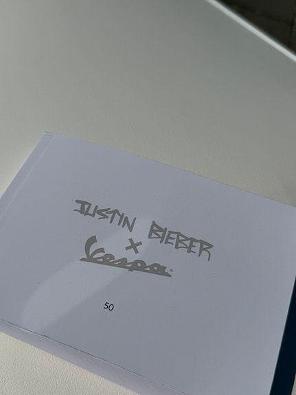 Piaggio Vespa Sprint Justin Bieber Edition 7 of 7