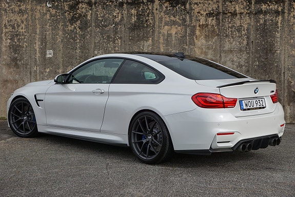 BMW M4 5 of 30