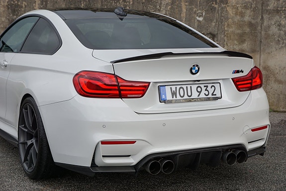 BMW M4 7 of 30