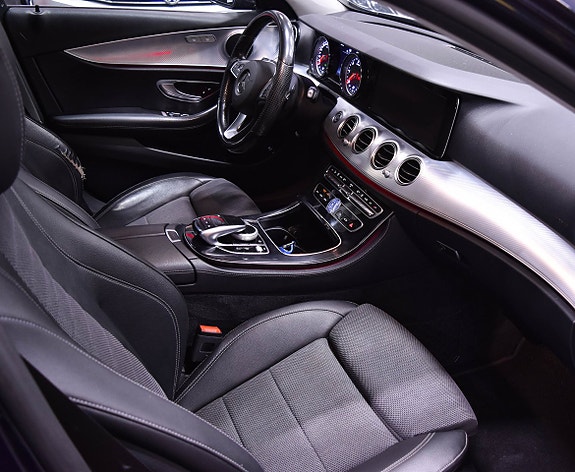 Mercedes-Benz E220 d 17 of 23