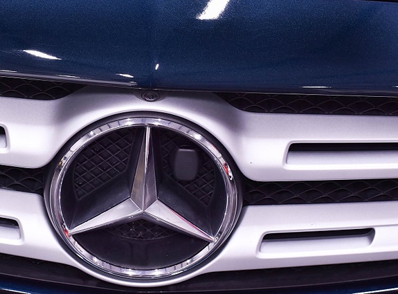 Mercedes-Benz E220 d 9 of 23