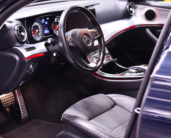 Mercedes-Benz E220 d 16 of 23