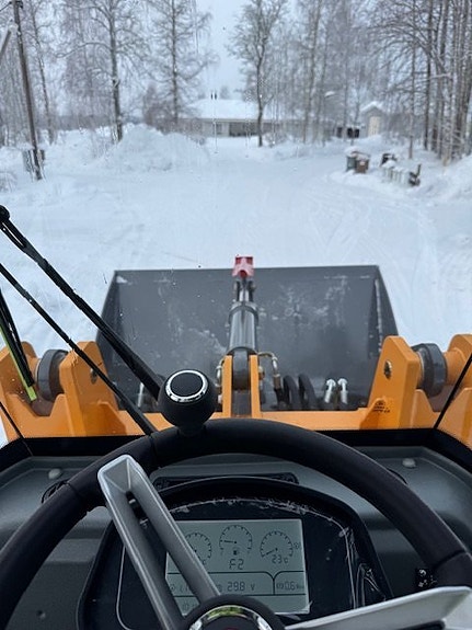 Euroloader L30T 4 of 5