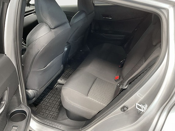 Toyota C-HR 11 of 11