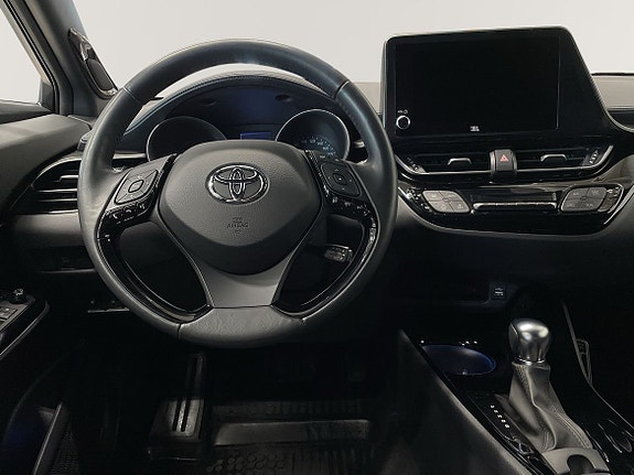 Toyota C-HR 9 of 11