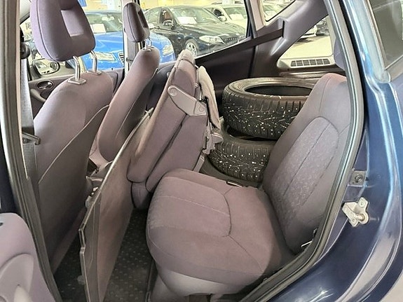 Mercedes-Benz A140 9 of 10
