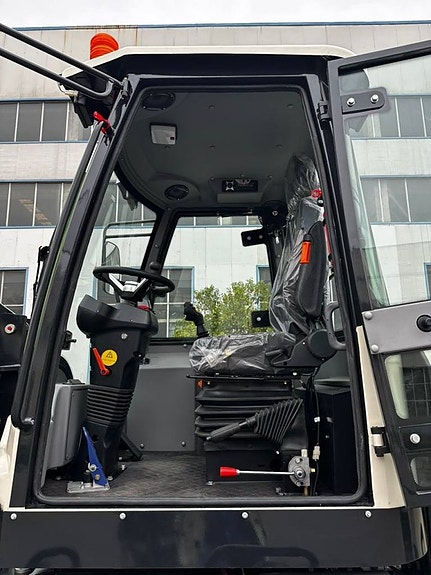 MutiTrack L45T 2 of 6