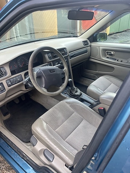 Volvo S70 6 of 7