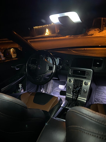 Volvo V60 Cross Country 6 of 7