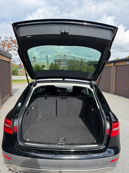 Audi A4 allroad 3 of 6
