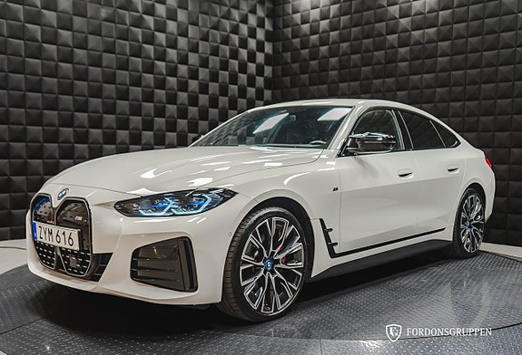 BMW i4 12 of 25